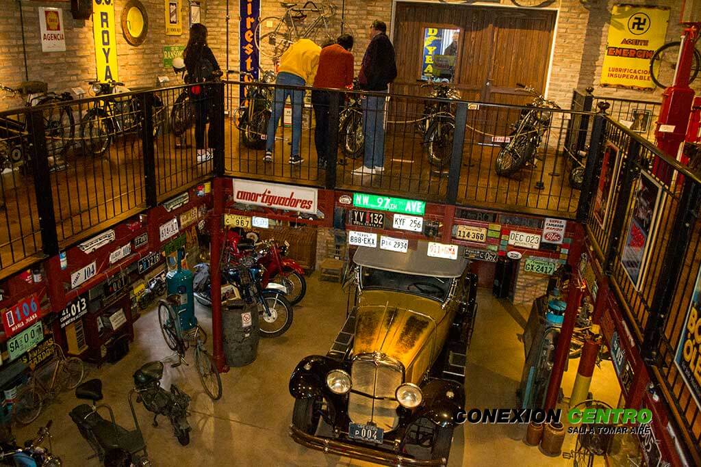 Museo de motos y bicicletas en La Cumbre